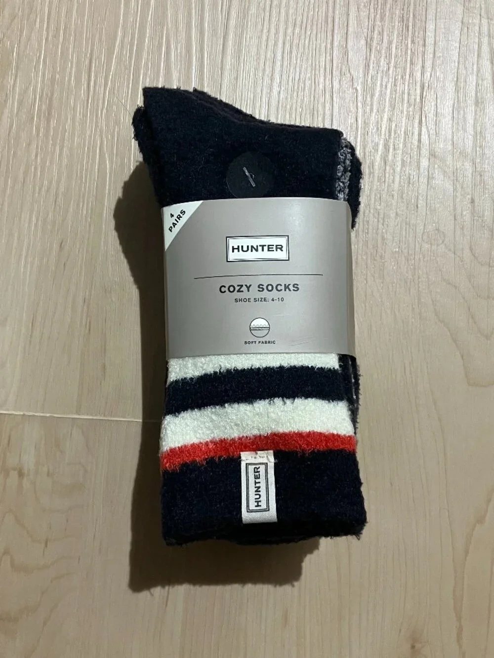 NWT Hunter Women's Cozy Sock, 4-pair - Black